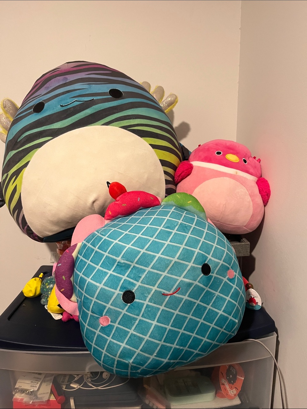 Squishmallows big med small